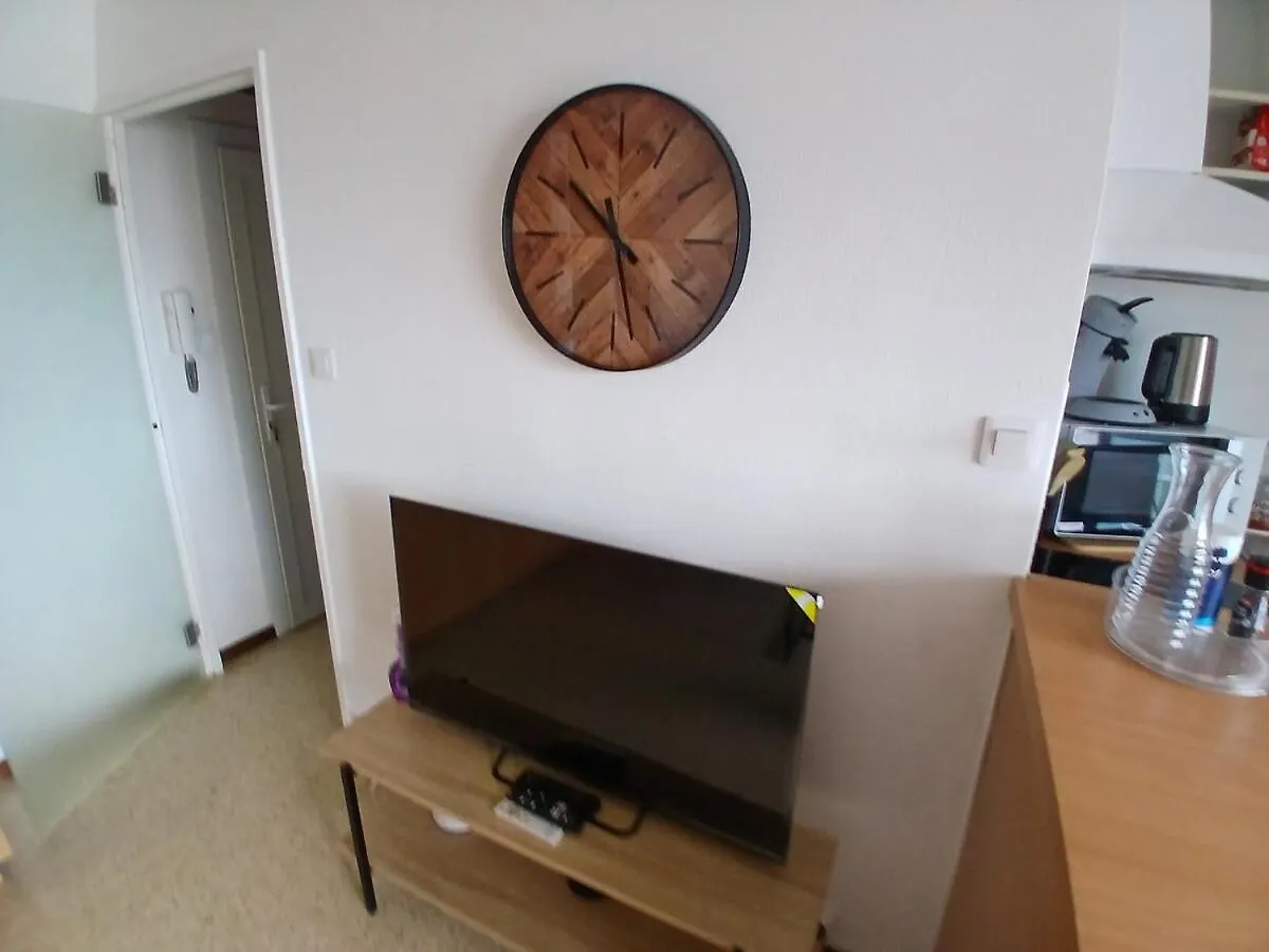 Agreable T2 A 3Mn De La Mer Parking Wifi Six-Fours-les-Plages Apartment